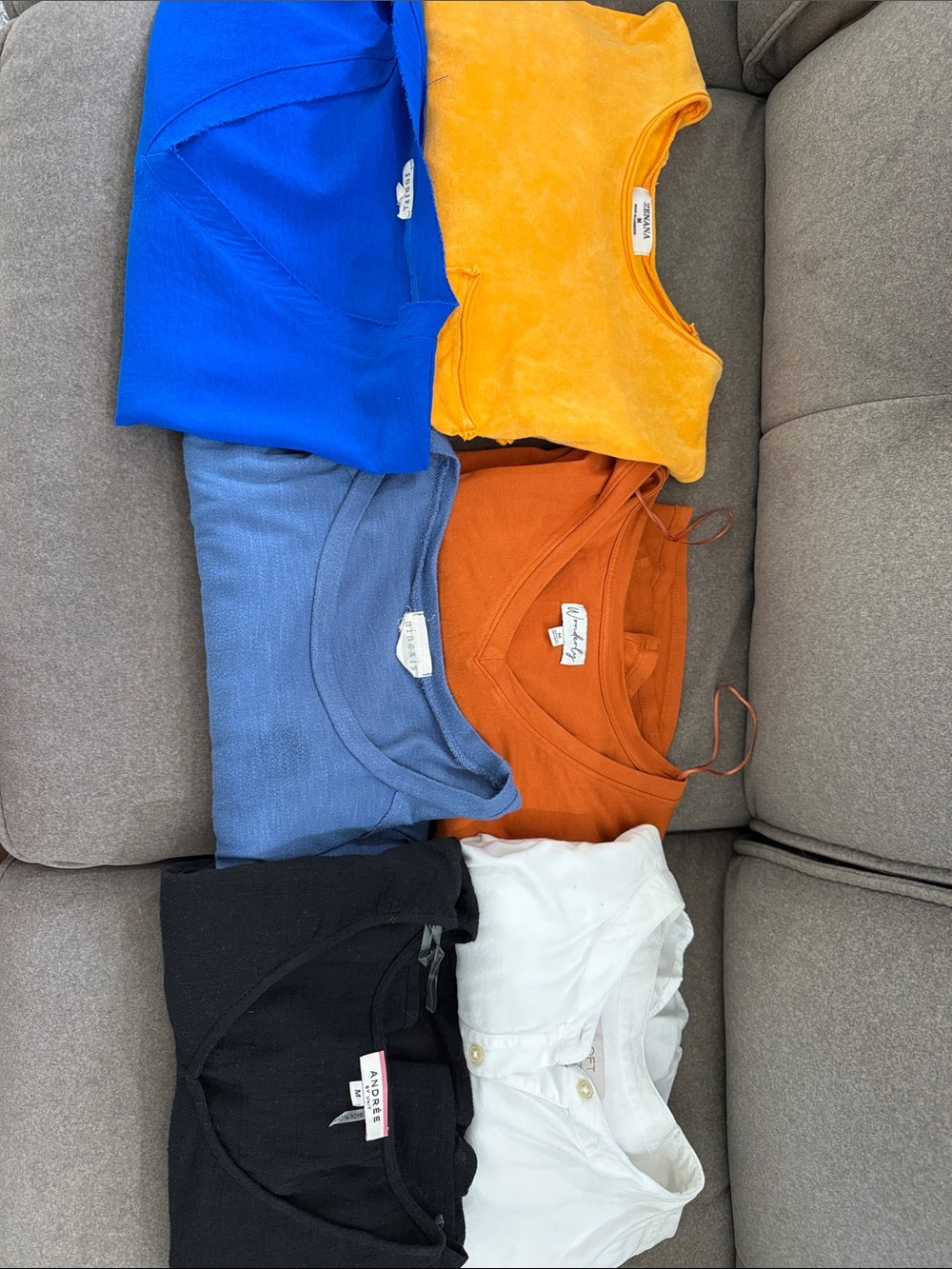 Lot of 6, Women’s Tops/Blouses Boutique- Assorted Brands